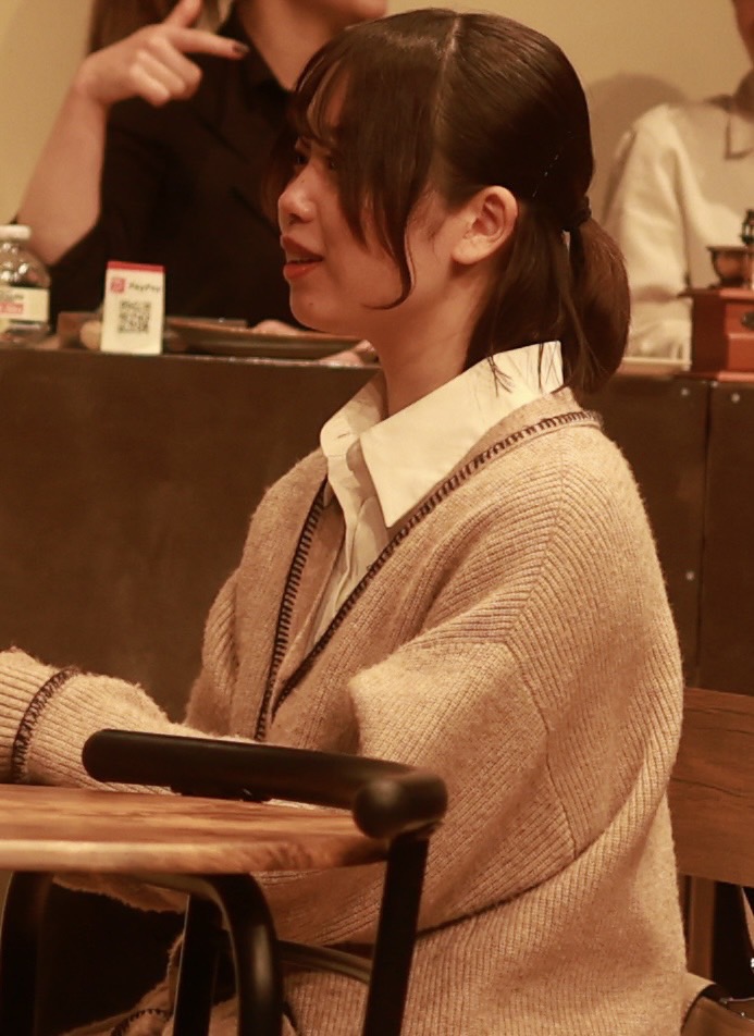 平石結子